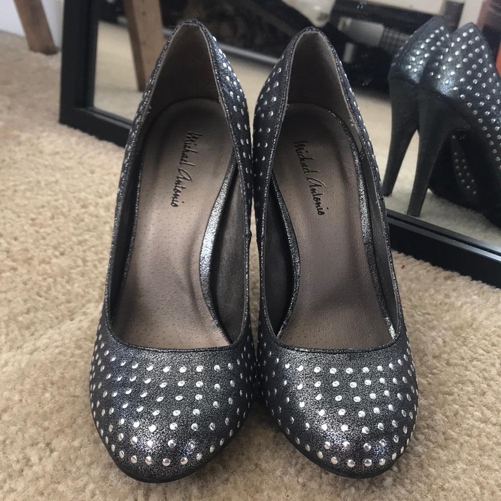 Michael Antonio heels
